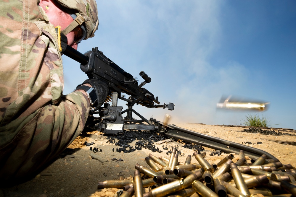 Live fire training during Infantry Advanced Leaders Course