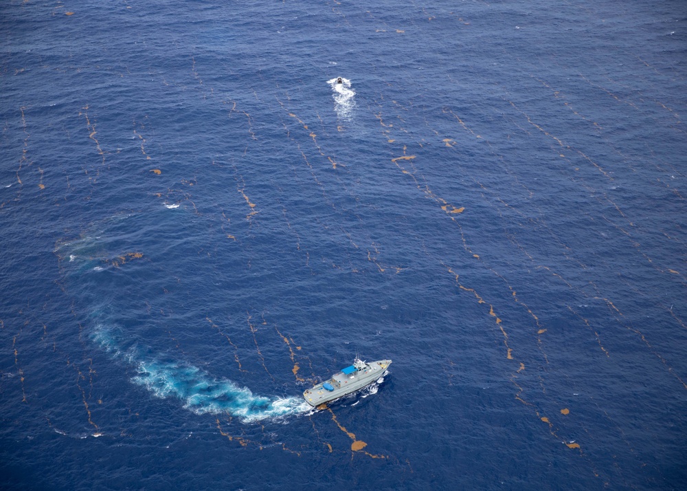 USS Sioux City Conducts a Bi-Lateral Maritime Interdiction Exercise With the Dominican Republic Navy