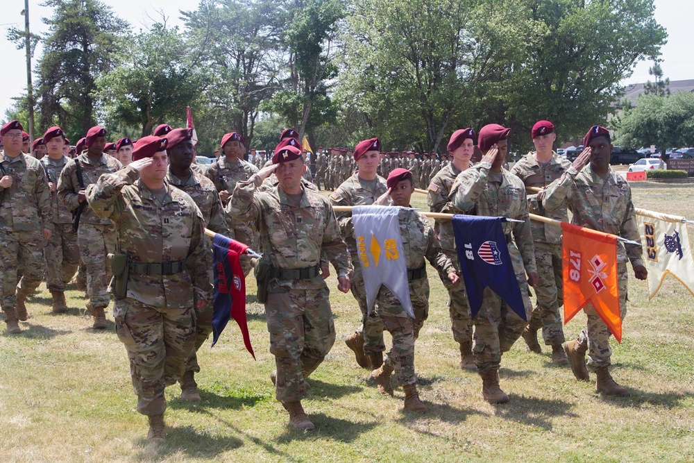 82nd Airboirne Division Sustainment Brigade Change of Command Ceremony