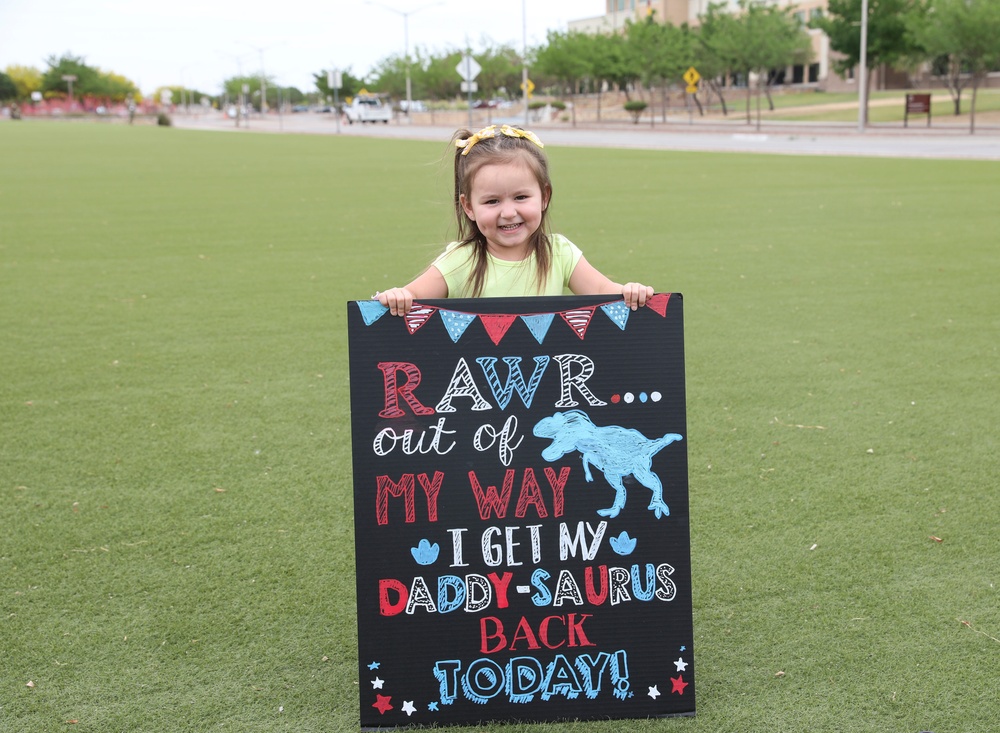 2ABCT Soldiers return home