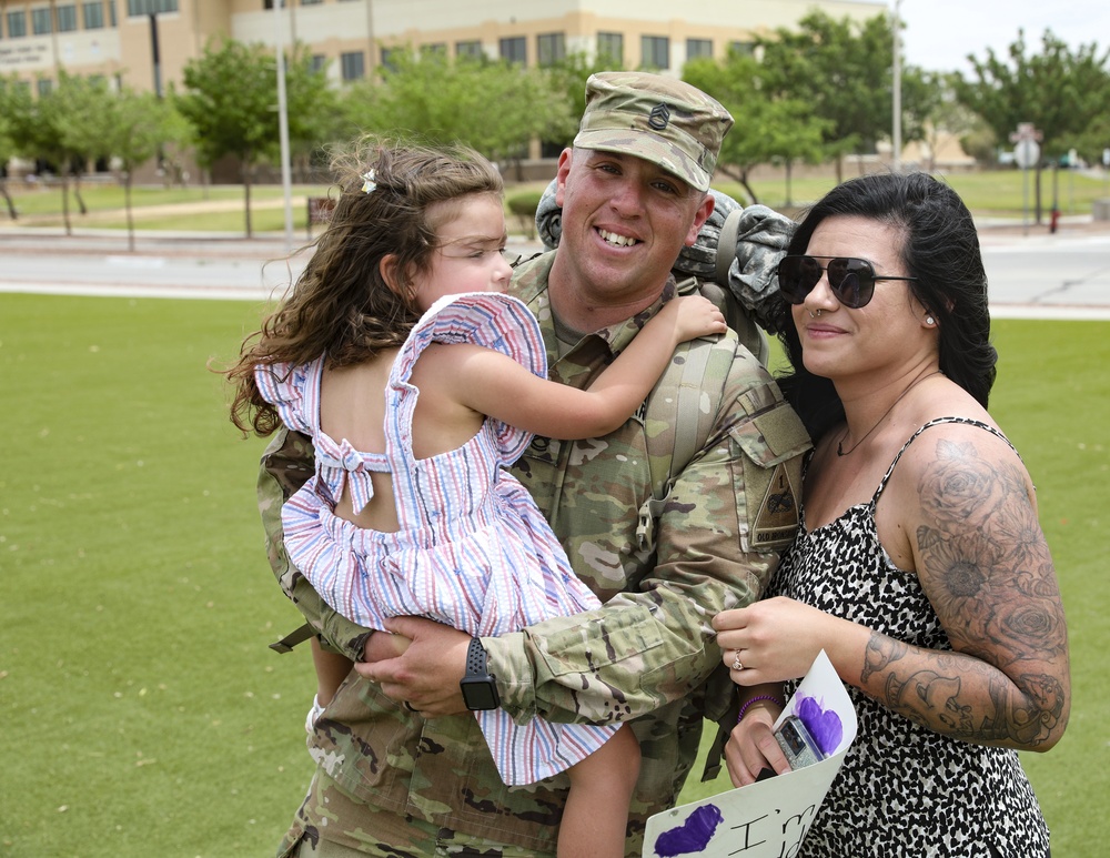 2ABCT Soldiers return home