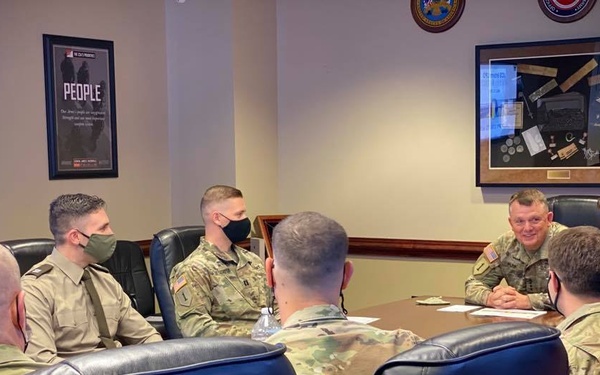 TRADOC Commanding General mentors Army officers through Leader Professional Development