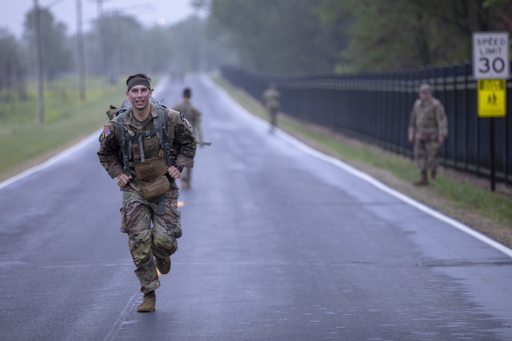 Dvids - Images - 2021 U.s. Army Reserve Best Warrior Competition - Ruck 