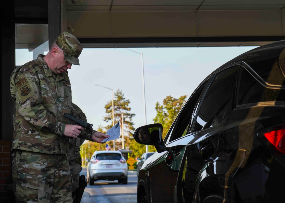 18th Air Force Command Team visits Team Fairchild