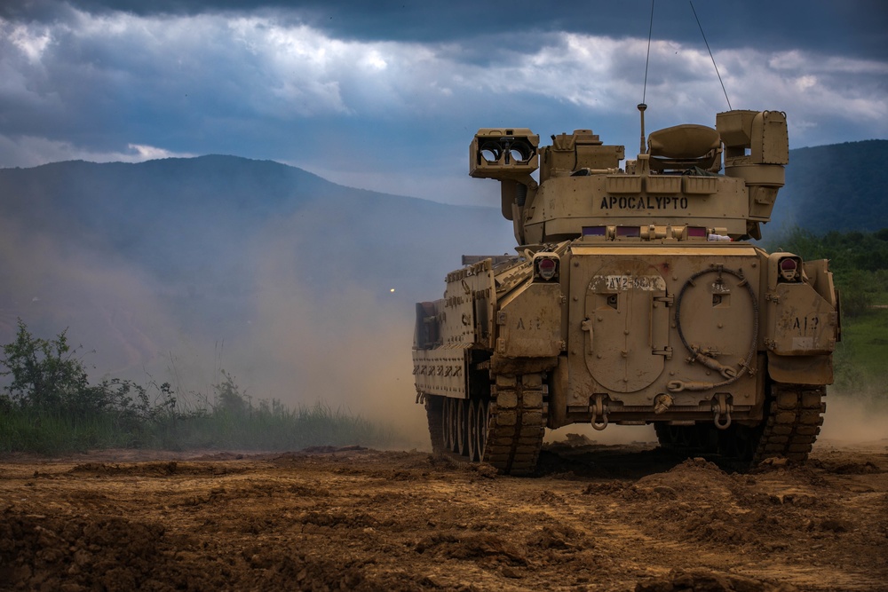 Combined Maneuver and Artillery Live-fire