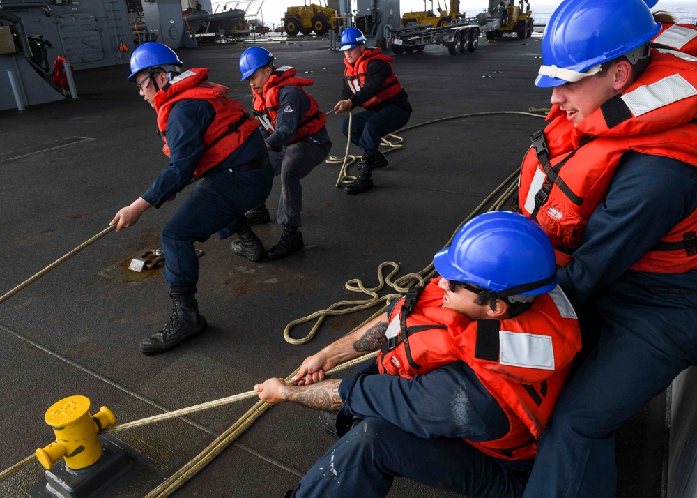 USS Hershel &quot;Woody&quot; Williams small boat operations