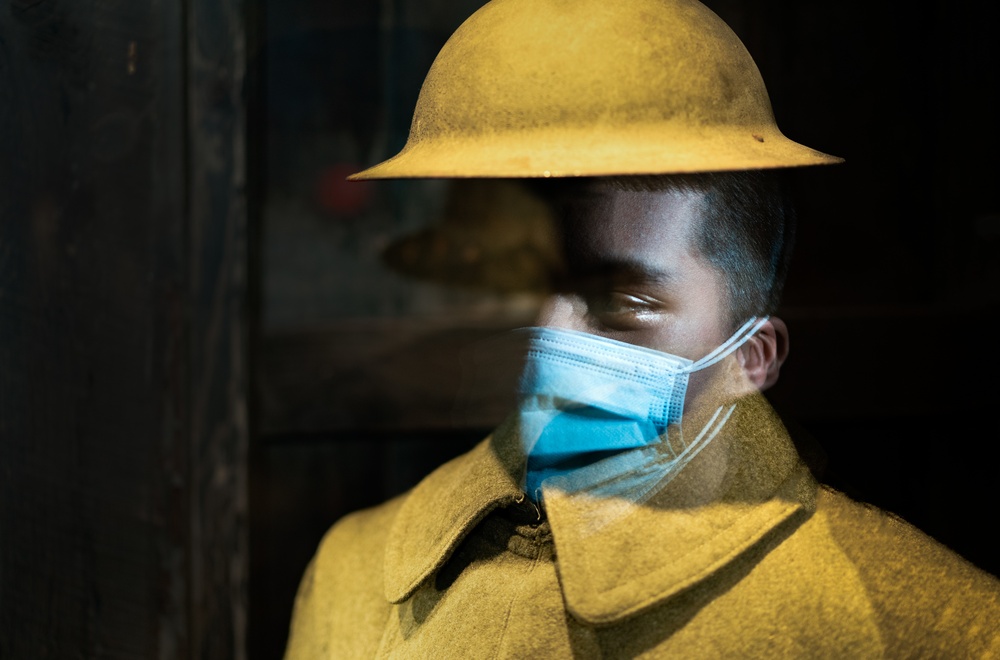 Front Line Soldiers of Chicago visit First Division Museum