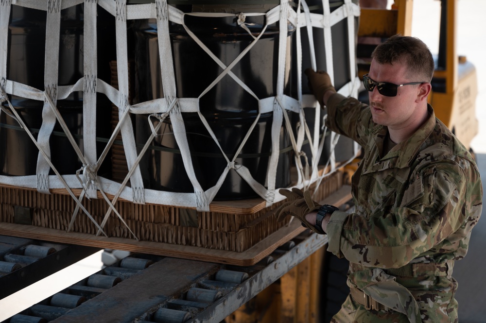 75th EAS Conducts Combat Airdrop in East Africa