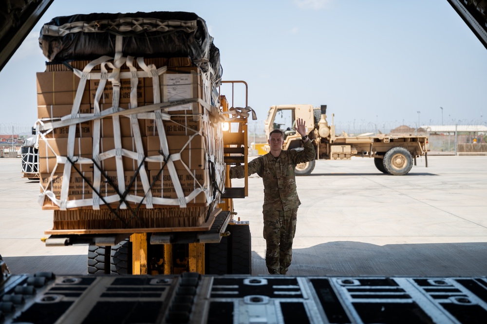 75th EAS Conducts Combat Airdrop in East Africa