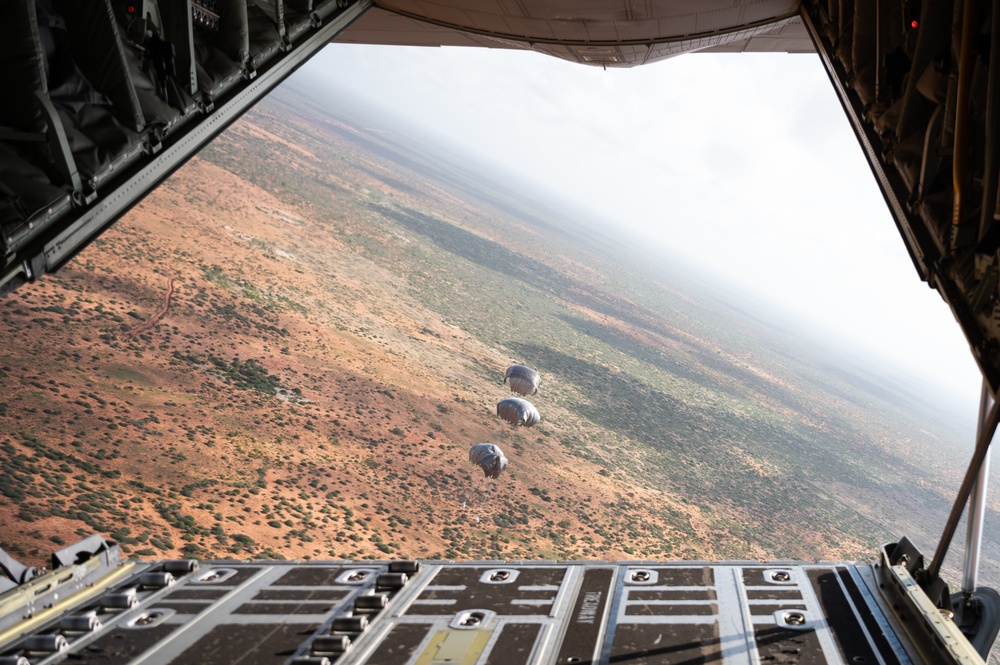75th EAS Conducts Combat Airdrop in East Africa