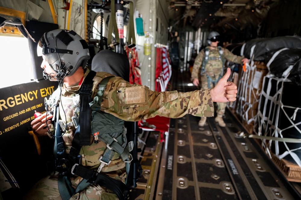 75th EAS Conducts Combat Airdrop in East Africa