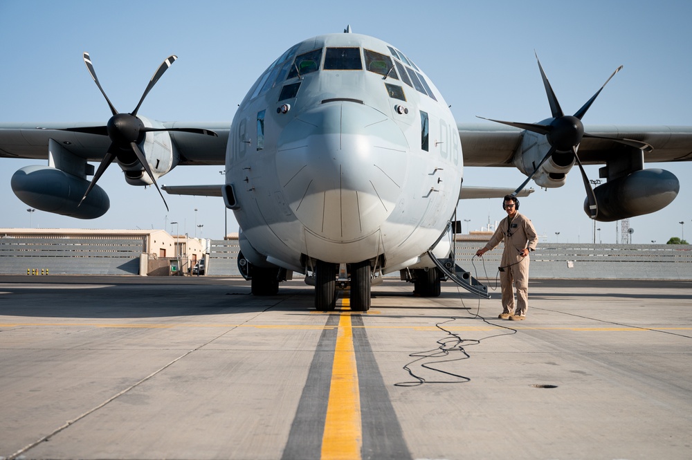 USMC VMGR-234 Executes Aerial Refueling Operation with French Mirage Fighters