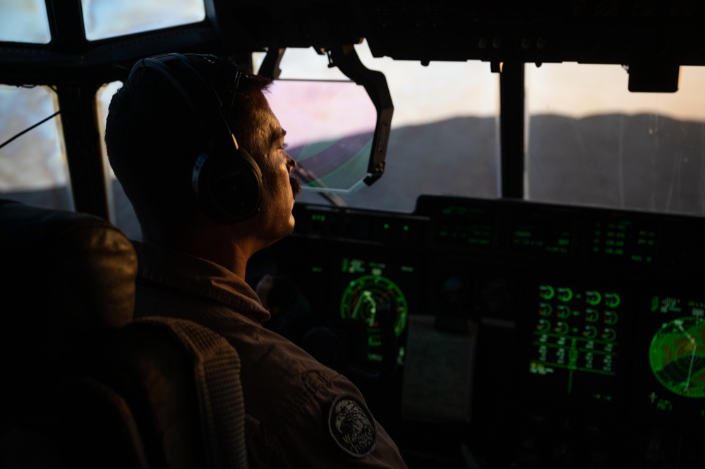 USMC VMGR-234 Executes Aerial Refueling Operation with French Mirage Fighters