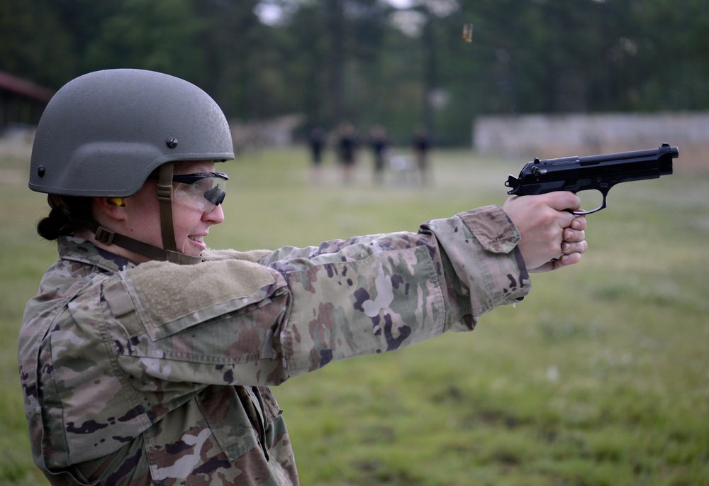 USAJFKSWCS Soldiers Compete in Commander's Cup