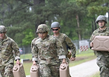 USAJFKSWCS Soldiers Compete in Commander's Cup