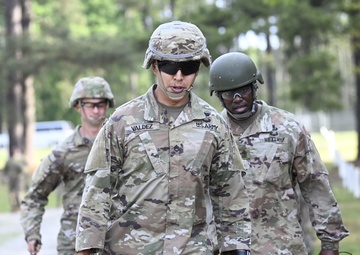 USAJFKSWCS Soldiers Compete in Commander's Cup