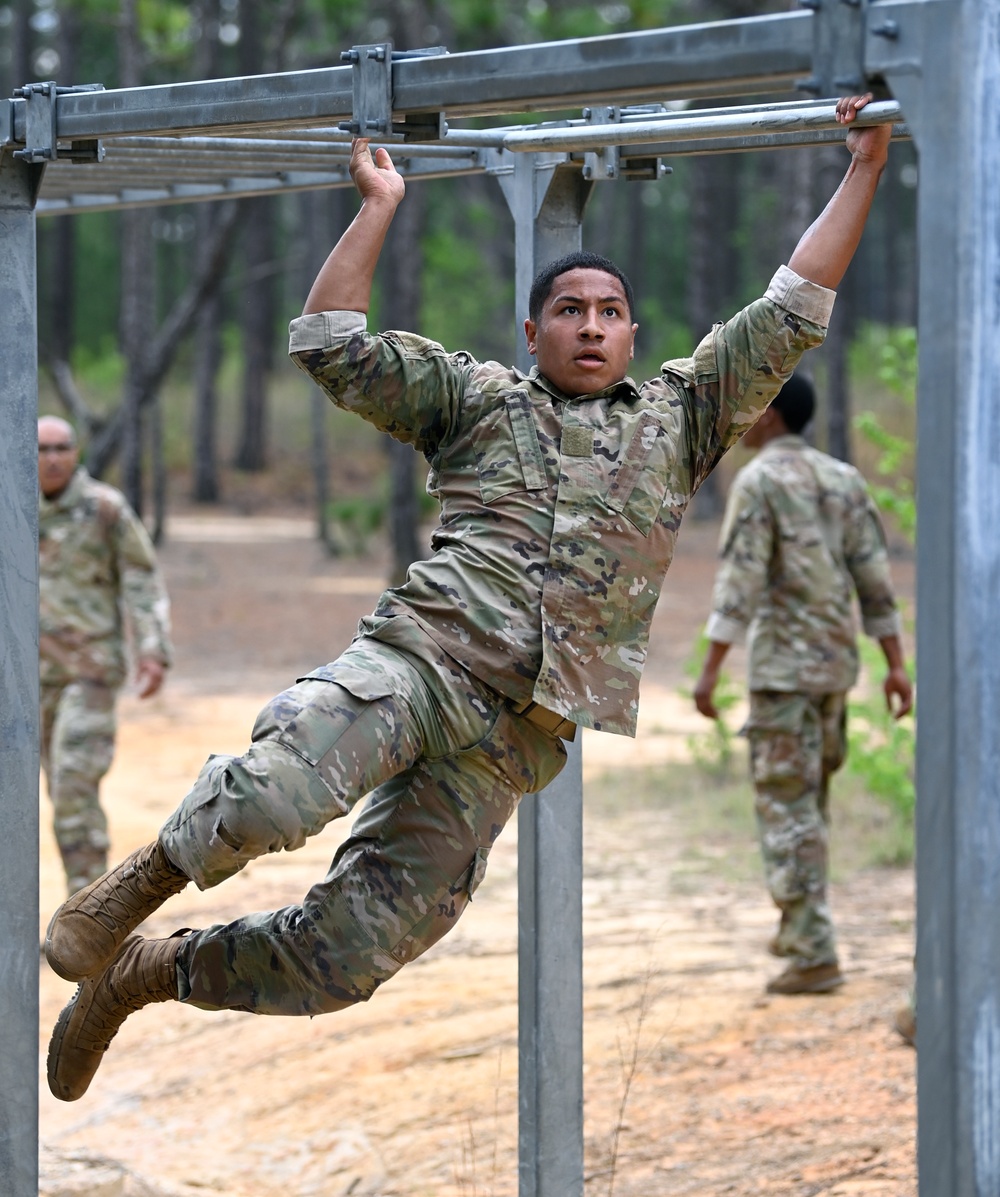 DVIDS - Images - USAJFKSWCS Soldiers Compete in Commander's Cup [Image ...