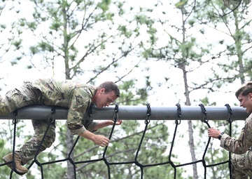 USAJFKSWCS Soldiers Compete in Commander's Cup