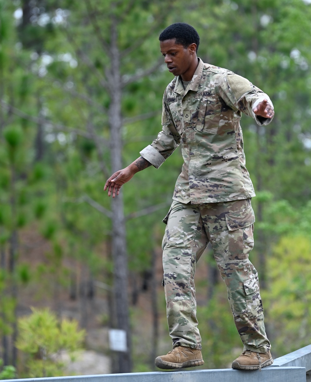 USAJFKSWCS Soldiers Compete in Commander's Cup