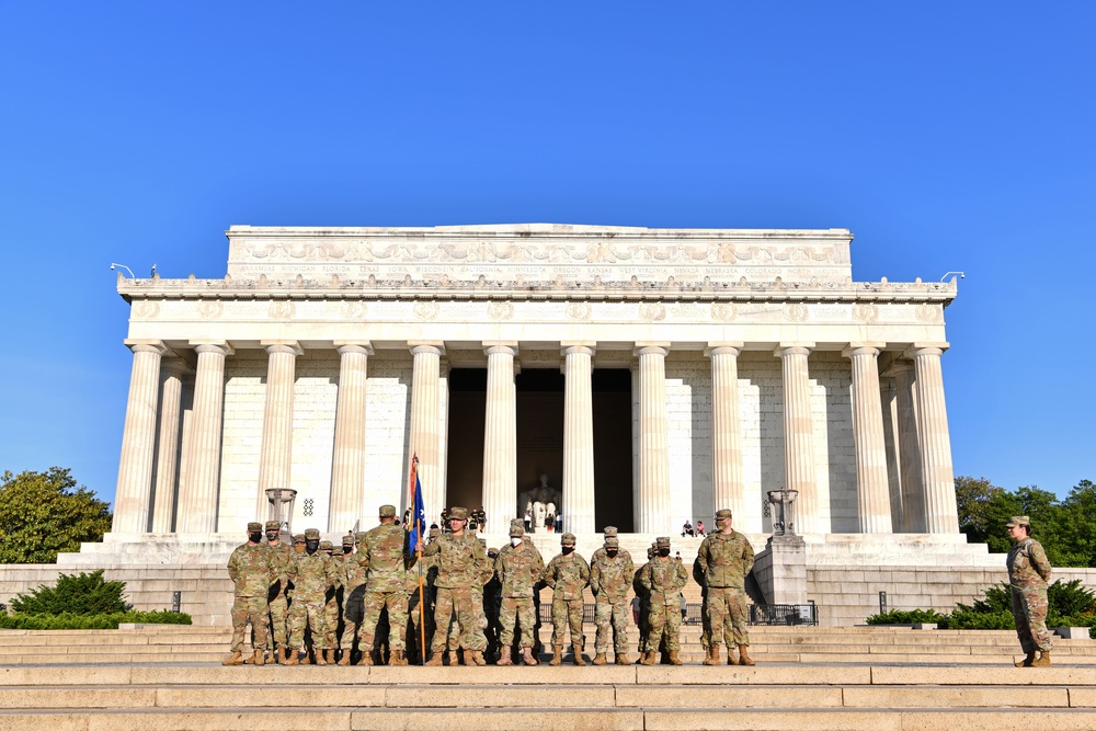MA National Guardsmen hold Reenlistment Ceremony at Lincoln Memorial