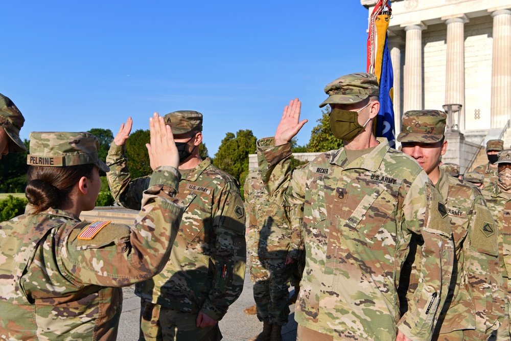MA National Guardsmen hold Reenlistment Ceremony at Lincoln Memorial