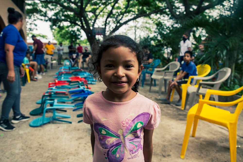 612th Air Base Squadron visits the Children of Love Orphanage Foundation in La Paz, Honduras
