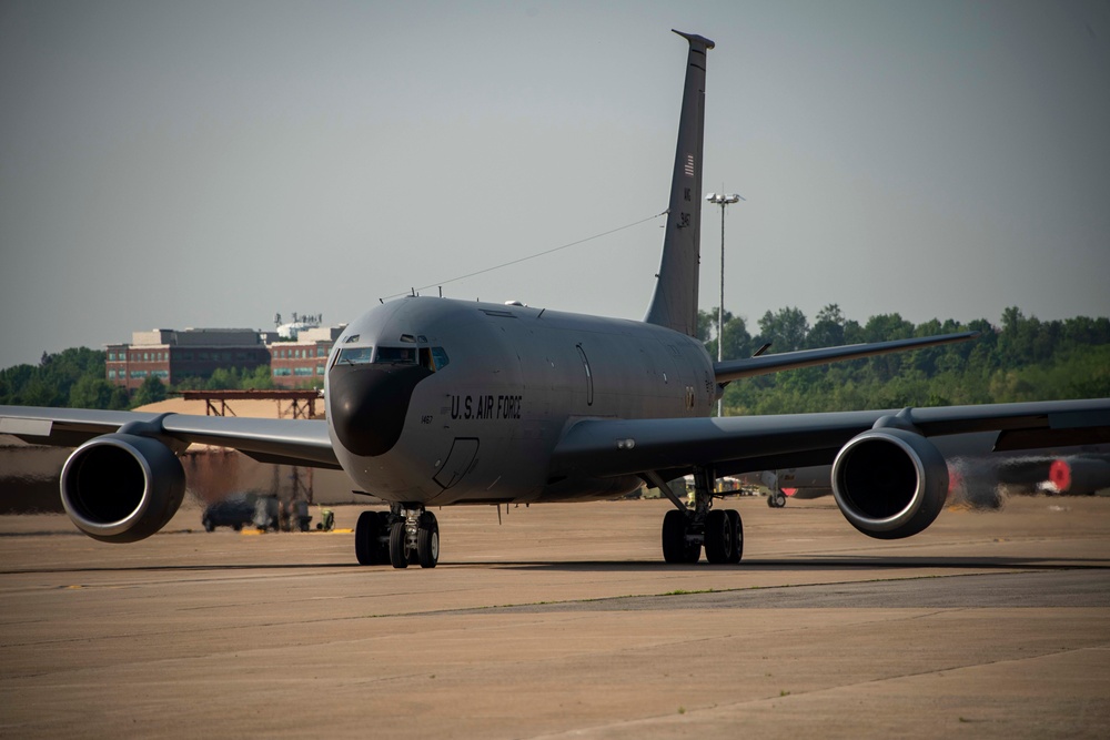 KC-135 Tanker