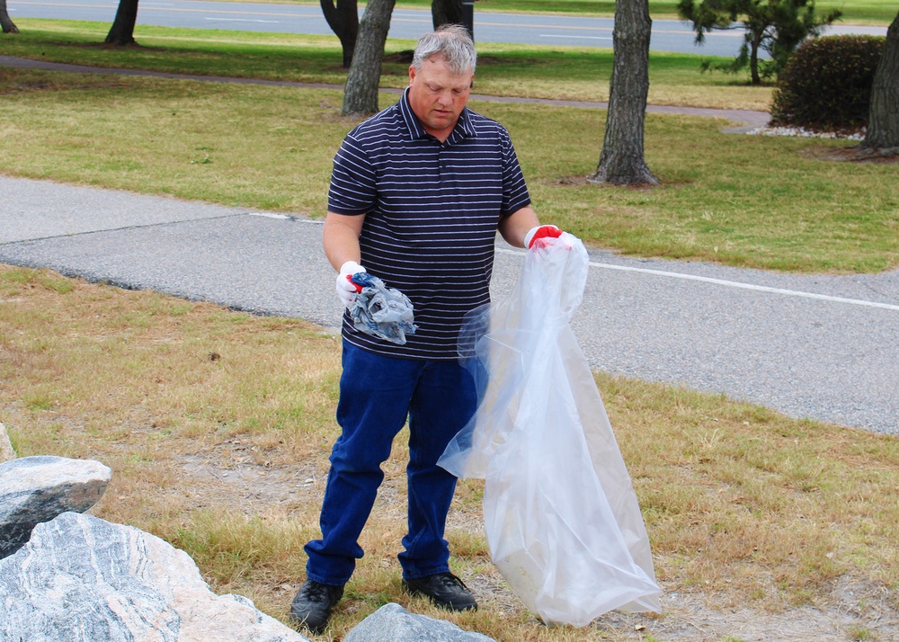 2021 NAVFAC Mid-Atlantic Clean The Bay Day