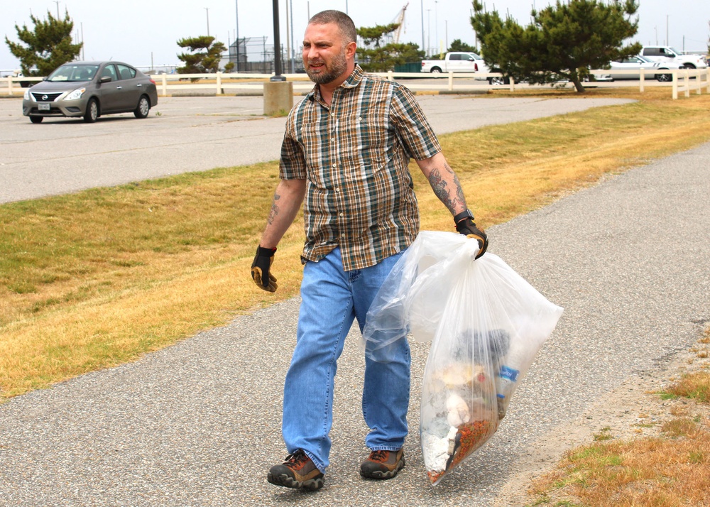 2021 NAVFAC Mid-Atlantic Clean The Bay Day