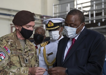 USAF Combat Aviation Advisors showcase C-145 to President Kenyatta