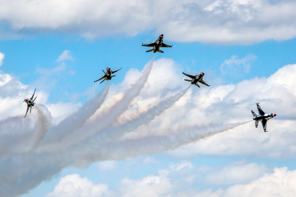 Thunderbirds Graduation Air Show U.S. Air Force Academy