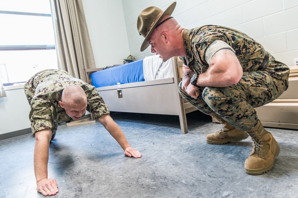 210526-N-TE695-0005 NEWPORT, R.I. (May 26, 2021) Navy OCS Room, Locker and Personnel inspection