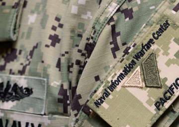 USS Boxer Sailors Train at NAVWAR