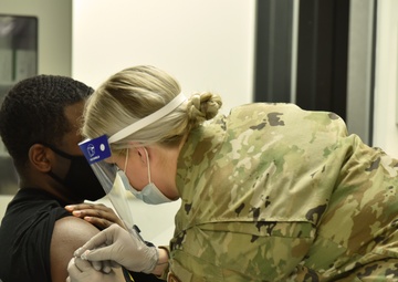 184th Med Group vaccinates Army National Guard Soldiers
