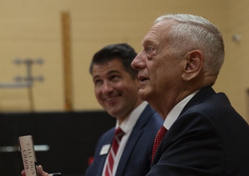 Retired General and former Secretary of Defense, James Mattis, visits Headquarters and Service Battalion, Fleet Mrine Force Atlantic, U.S. Marine Corps Forces Command