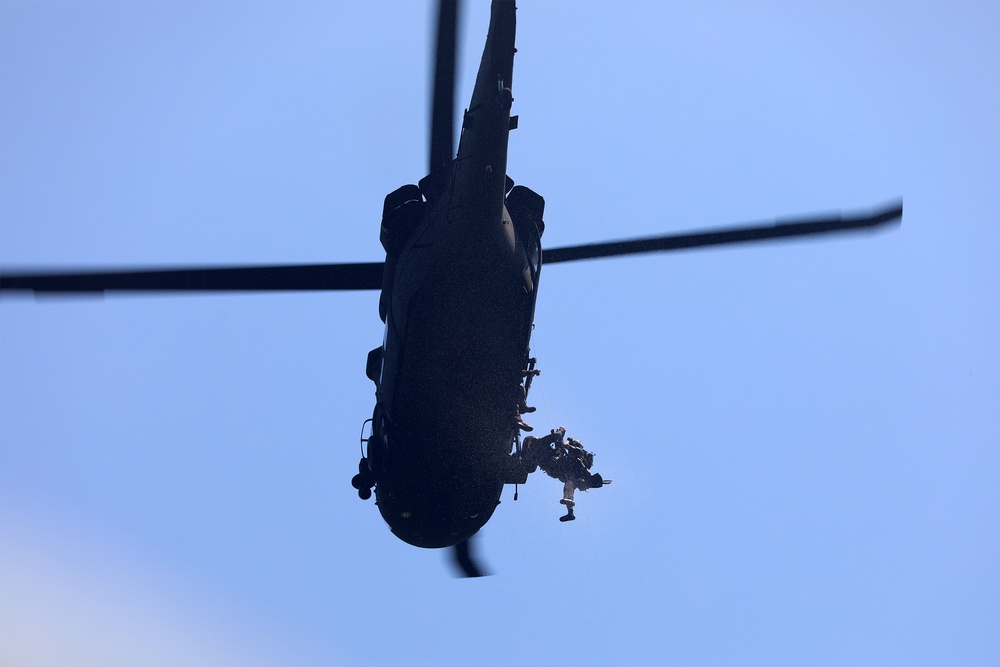 NC Guard and First Responders Helicopter Aquatic Rescue Team Training in Weldon North Carolina