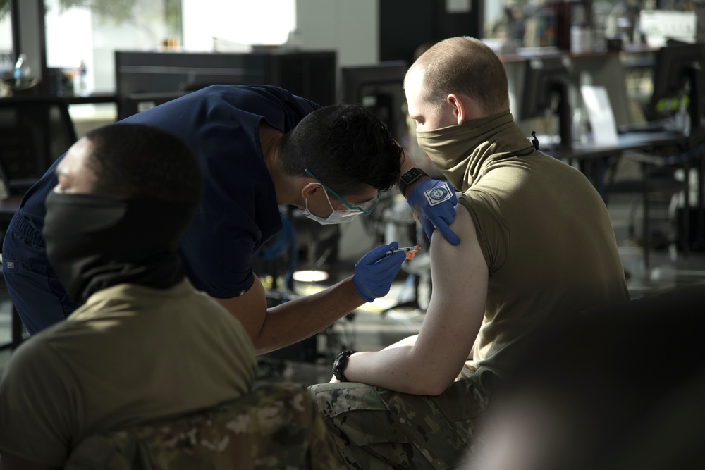 U.S. Air Force BMT Trainees receive vaccine