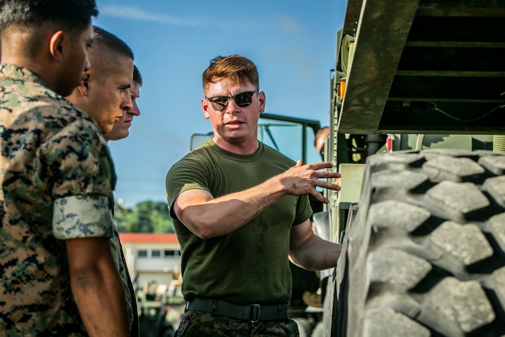 Back it Up | CLR-3 hosts a Motor Transportation Training and Readiness Rodeo