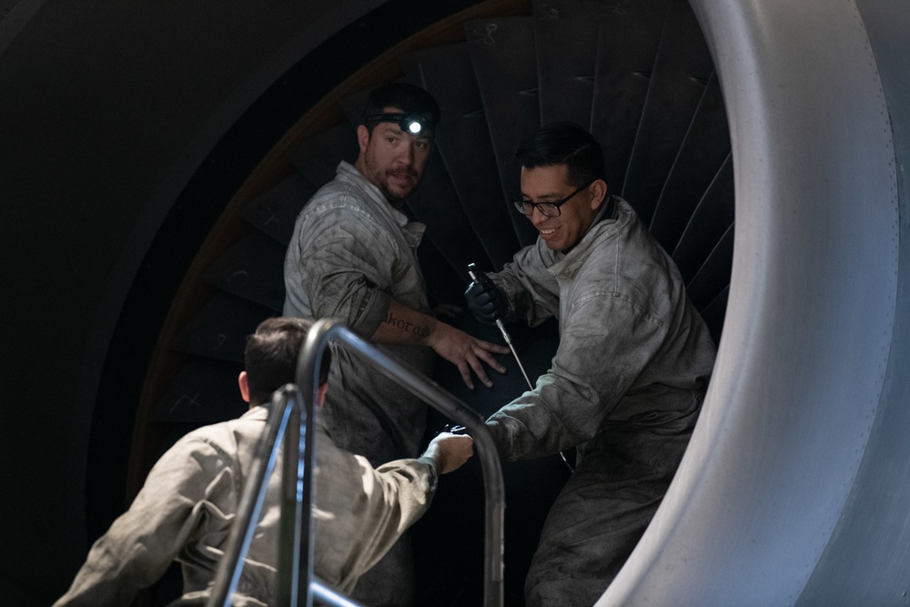 Airmen repair C-5M Super Galaxy at Travis AFB