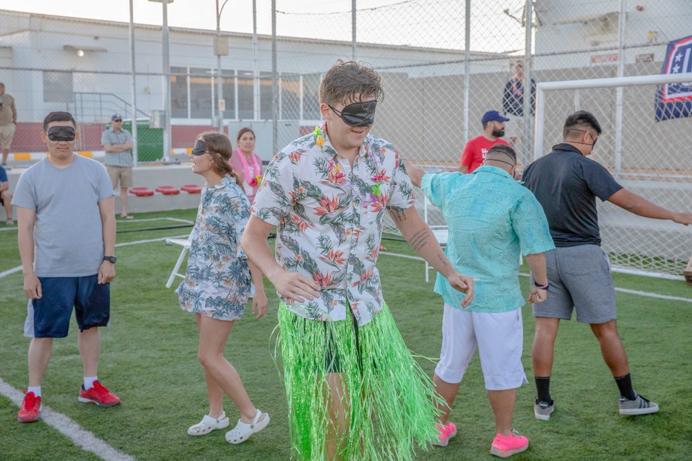 U.S. Soldiers Participate in a Hawaiian Luau