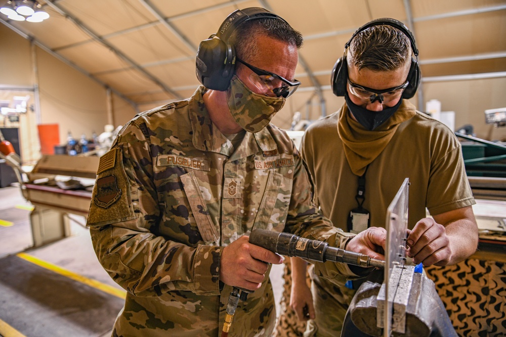 332 AEW Command Chief: Saturdays with Airmen