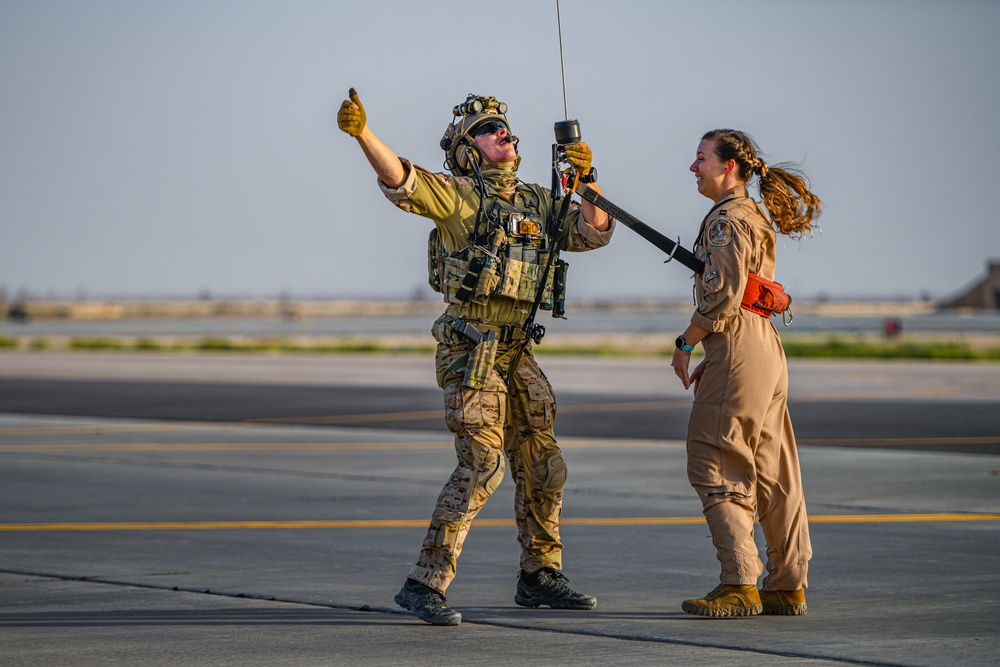 Pararescuemen Maintain Hoist Proficiency