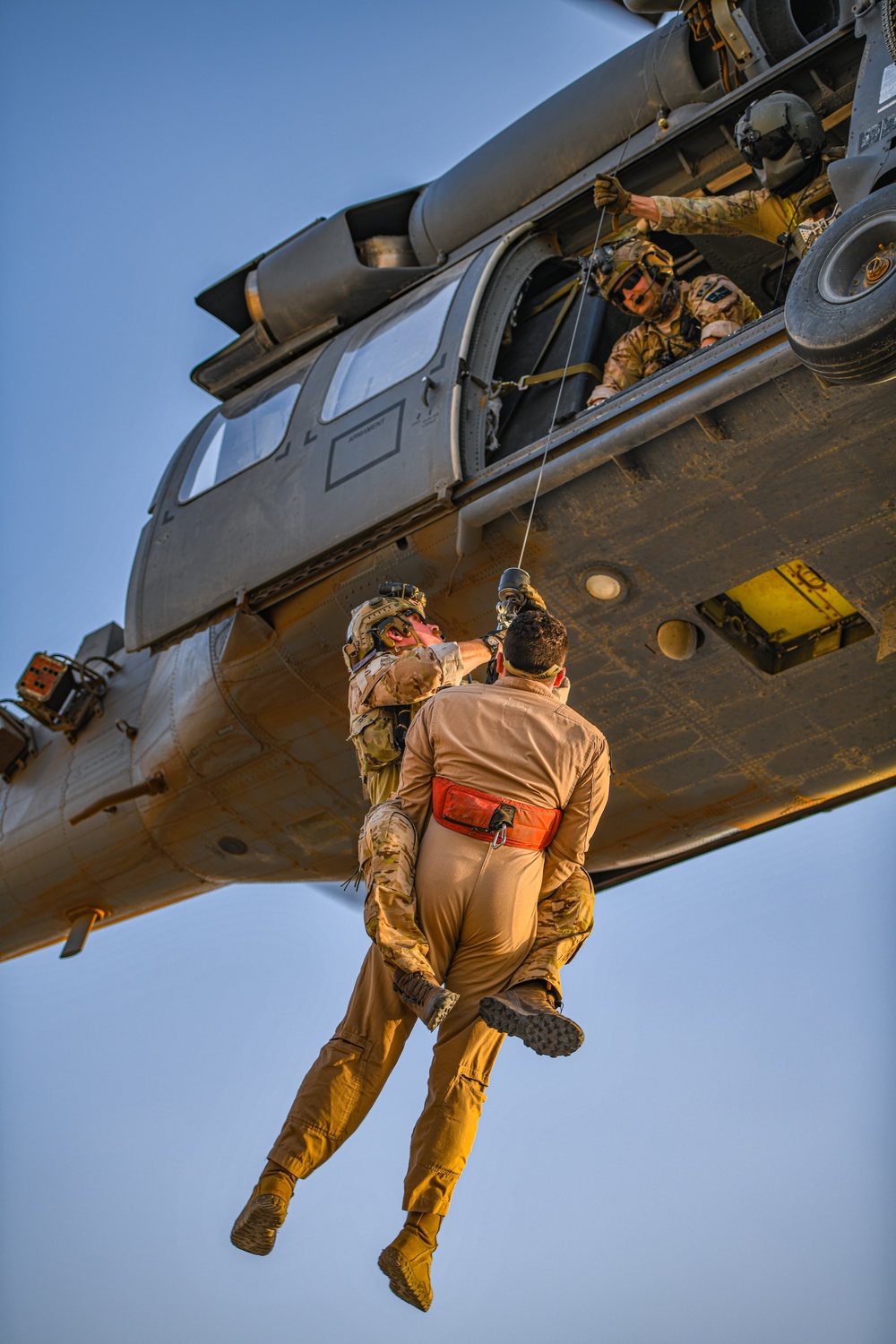 Pararescuemen Maintain Hoist Proficiency