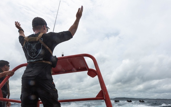 3/3 conducts small boat tactics with EOTG