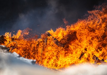 Members of 332d ECES and Fire Depot Respond to Real Fire