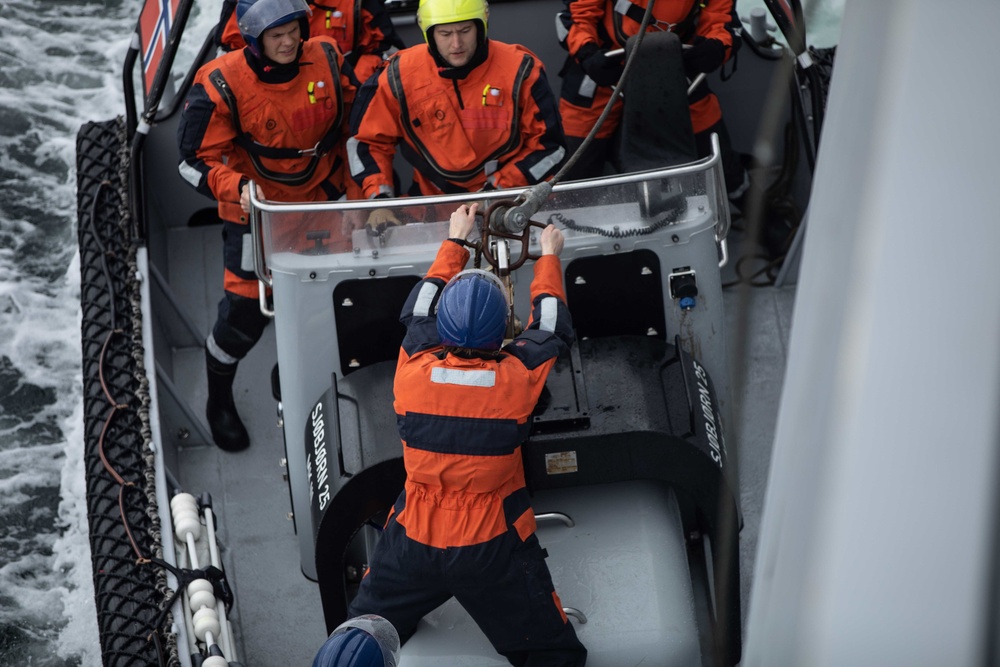 Royal Norwegian Navy Participates in At-Sea Demo Formidable Shield 2021