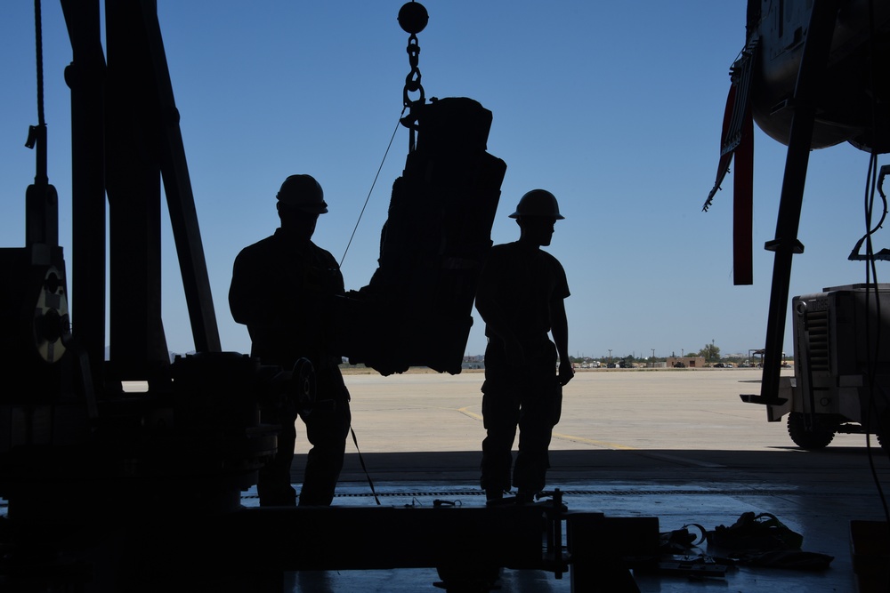 355th EMS Aircraft Phased Inspection