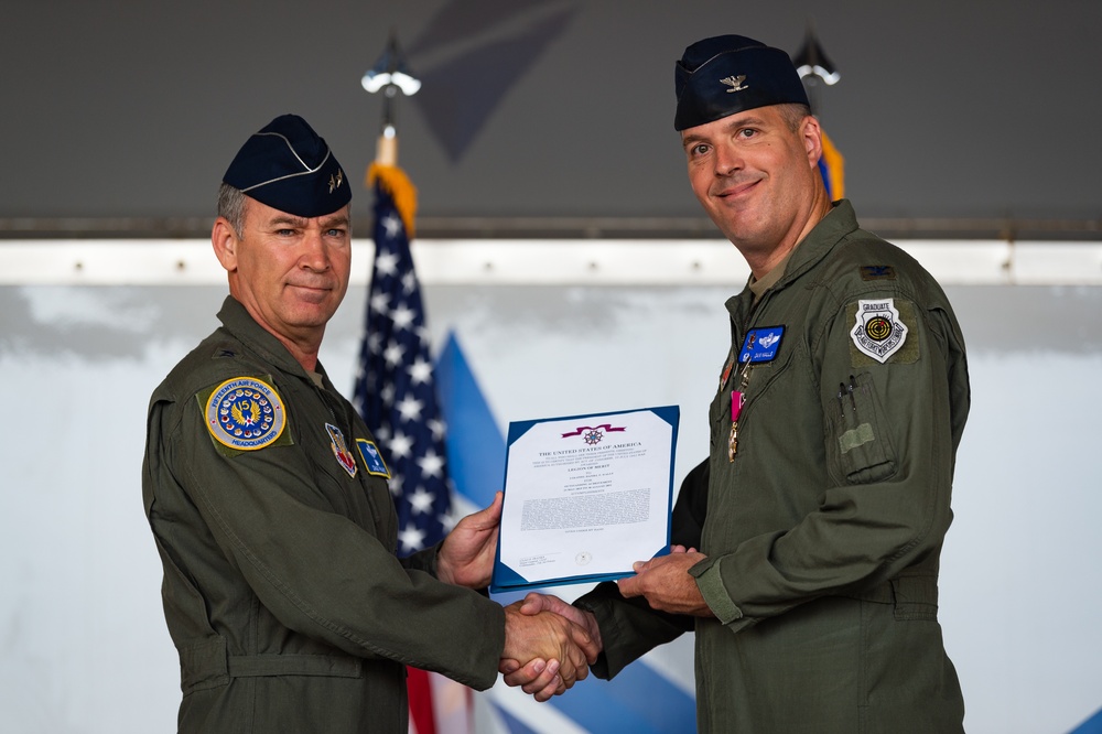 23d Wing changes command