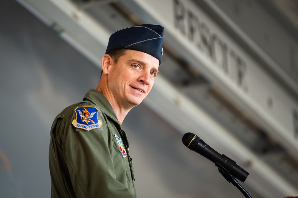 23d Wing changes command