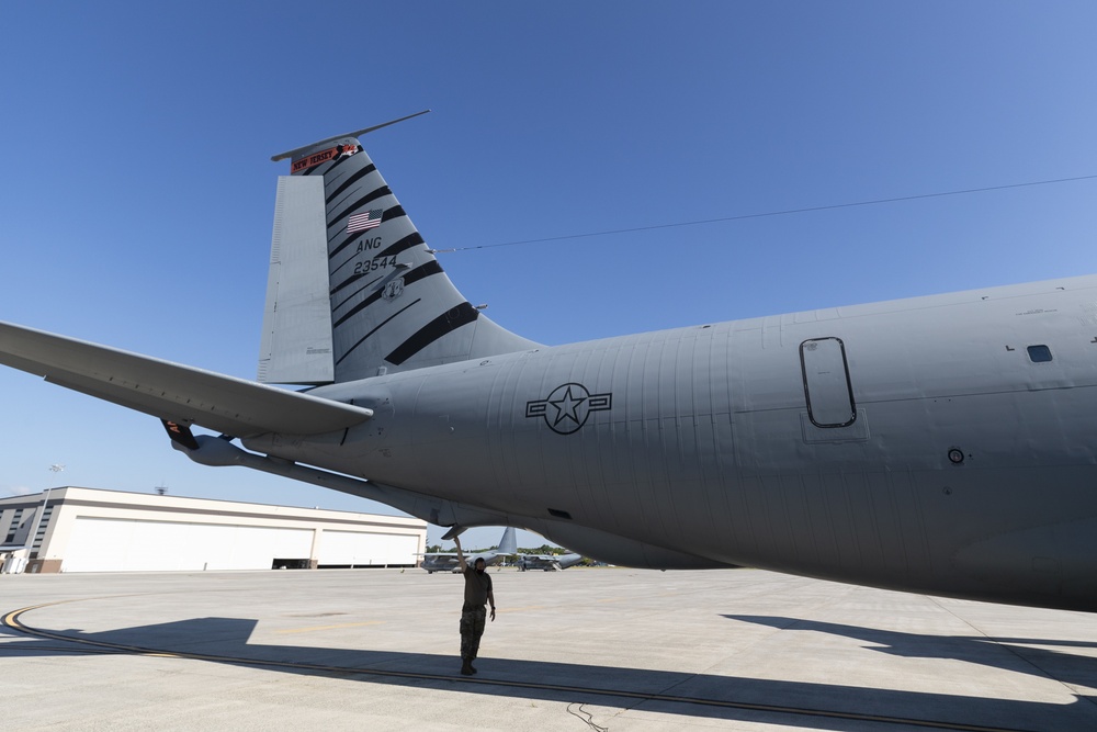 KC-135R Mission prep